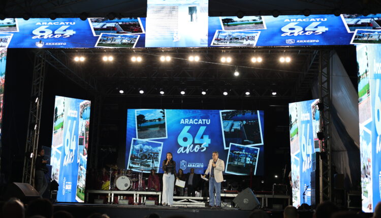NOITE DE FÉ E ADORAÇÃO MARCA A CELEBRAÇÃO DOS 64 ANOS DE EMANCIPAÇÃO POLÍTICA DE ARACATU